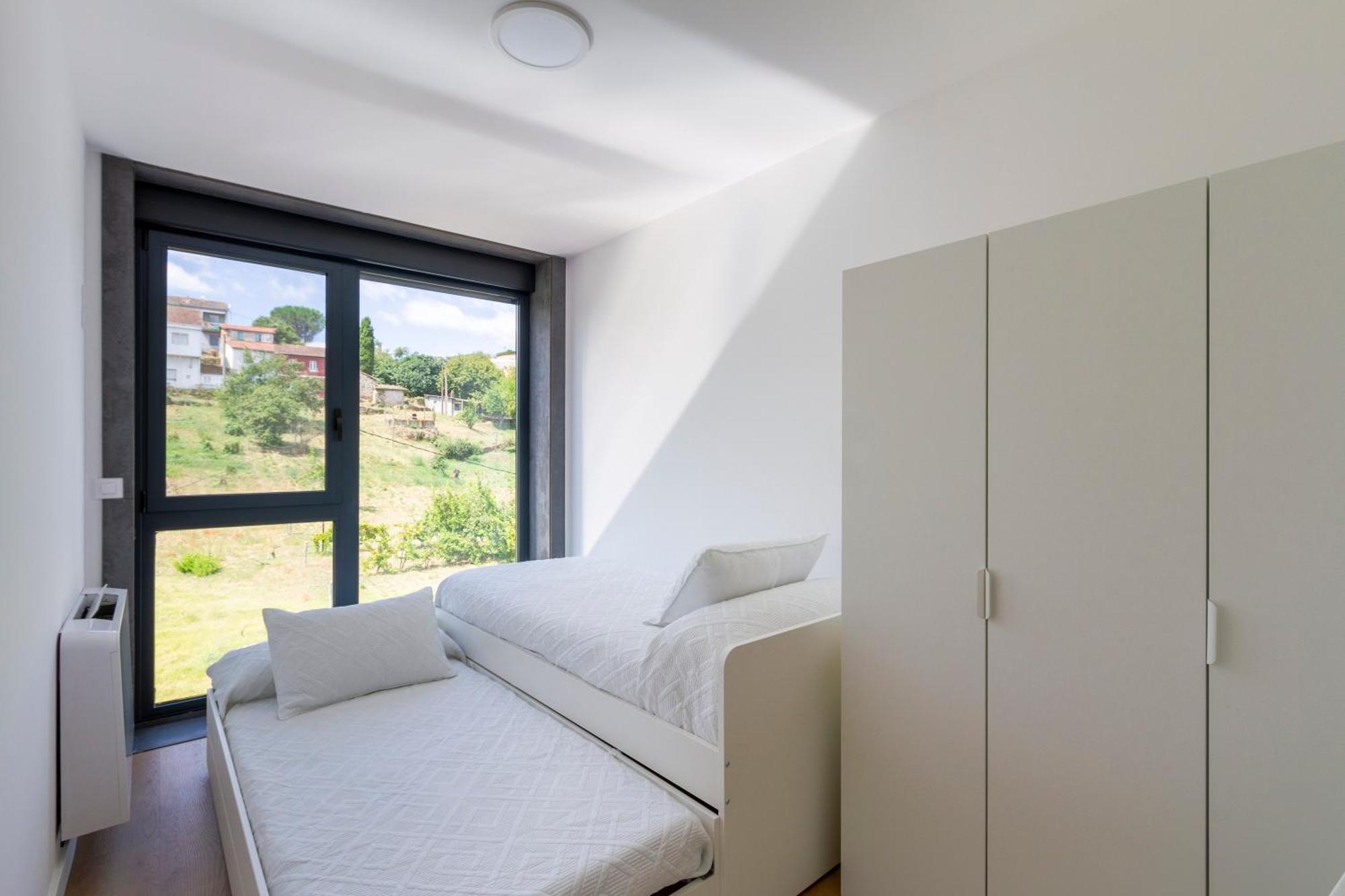 Urbanfive Apartamentos Ourense Centro Luaran gambar