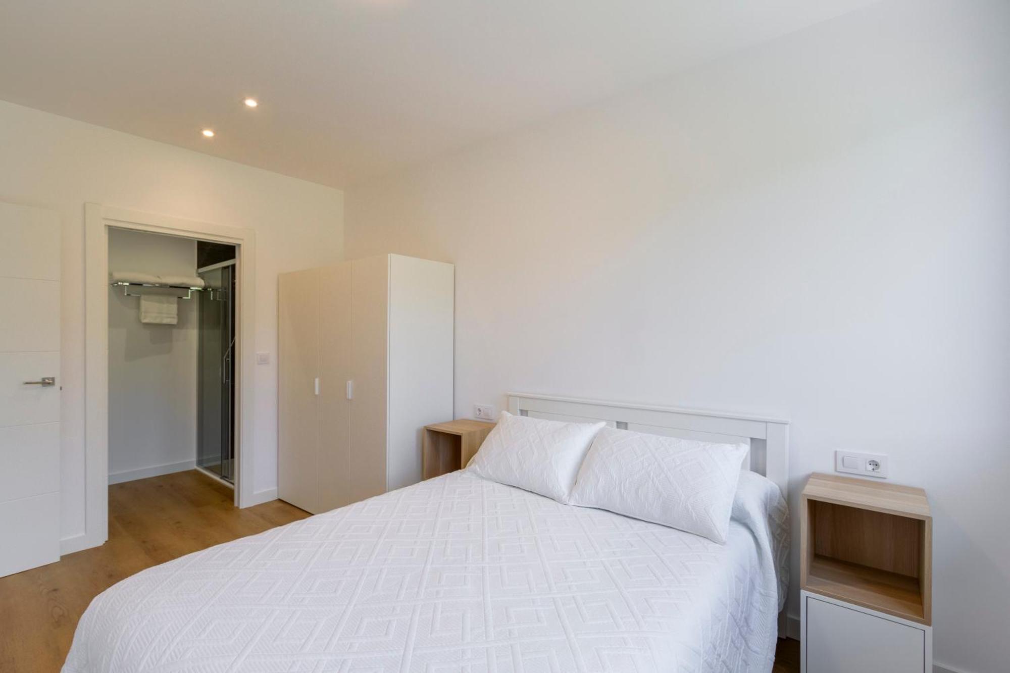 Urbanfive Apartamentos Ourense Centro Luaran gambar