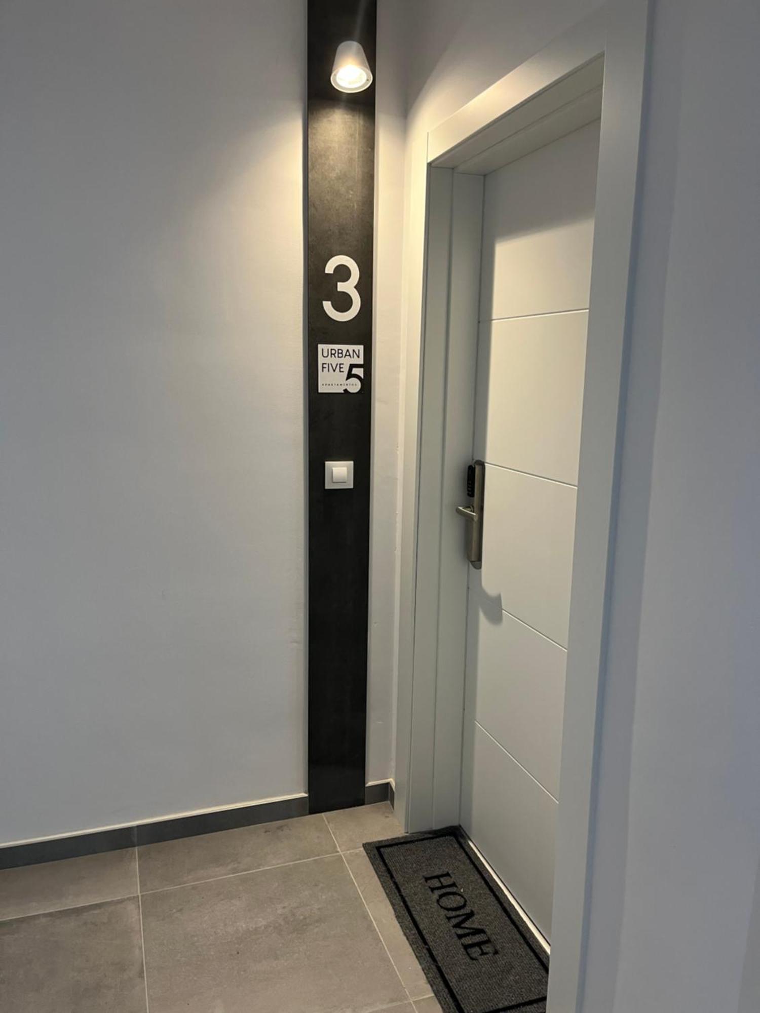 Urbanfive Apartamentos Ourense Centro Luaran gambar